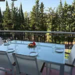 Beautiful F2 Pool In Islette Du Riou Mandelieu